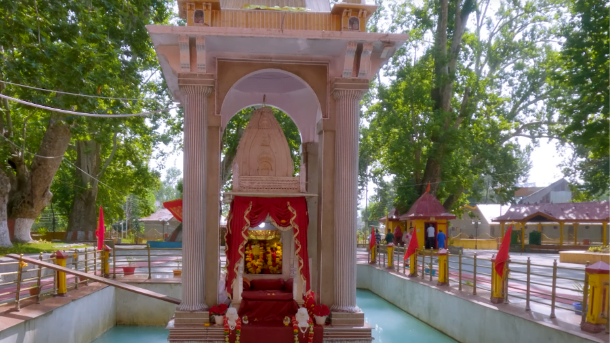 Mata Kheer Bhawani : Glorious Temple - Mythological Stories 121